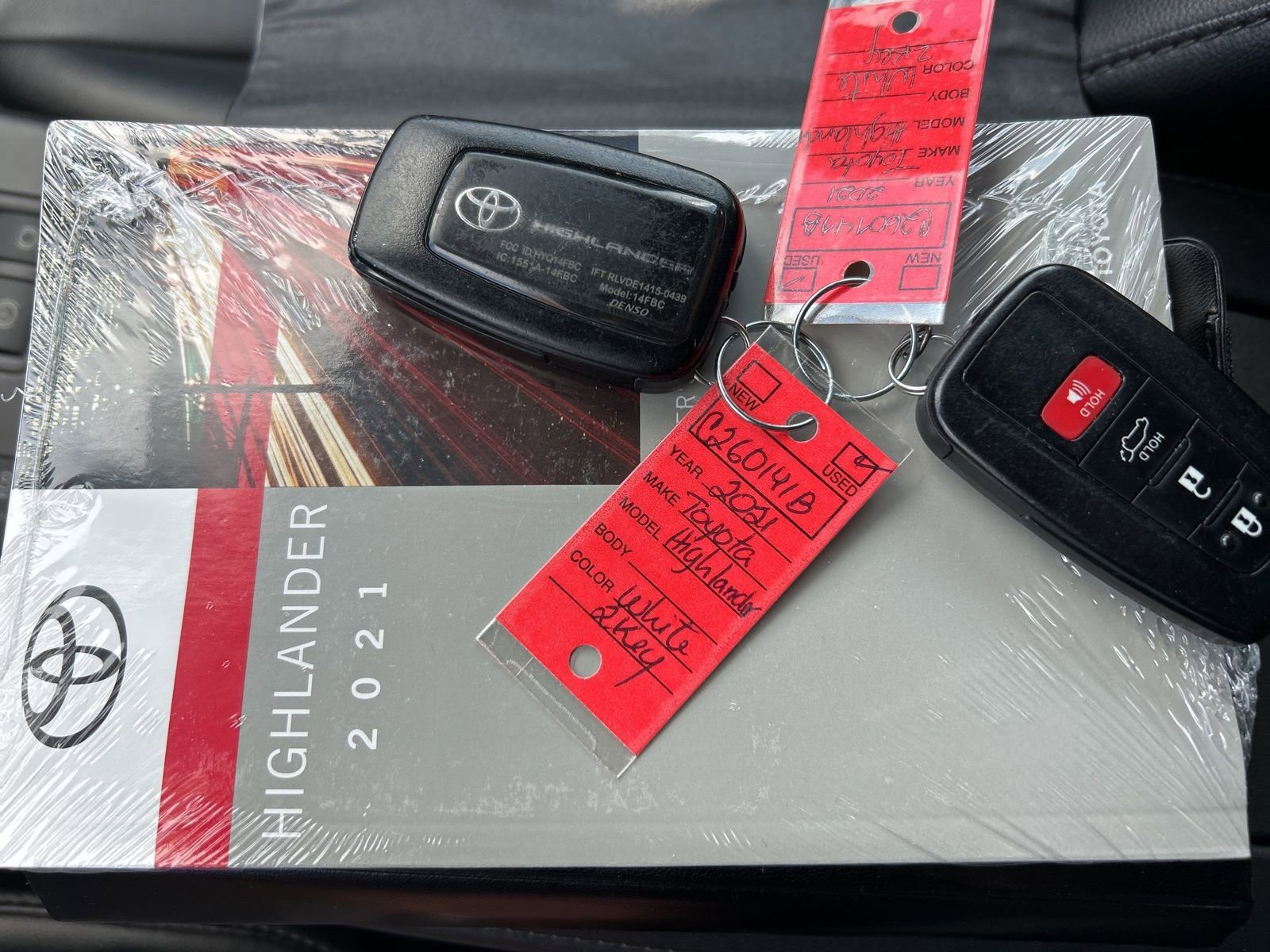 Used 2021 Toyota Highlander XSE image 35