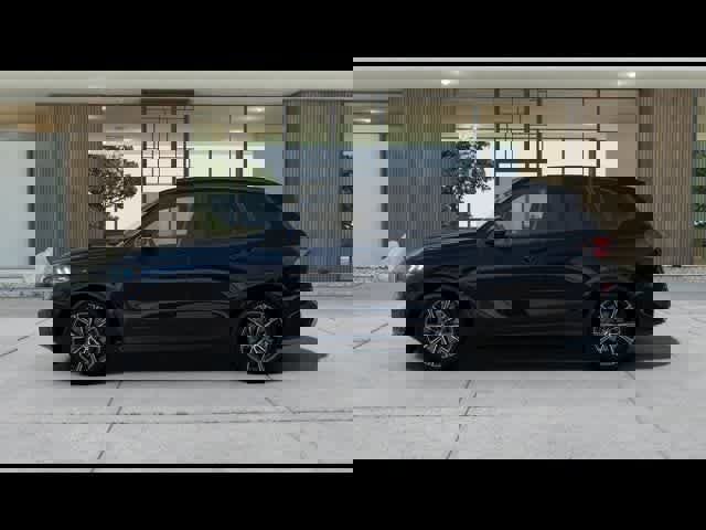 New 2025 BMW X5 xDrive40i w/ M Sport Package image 4