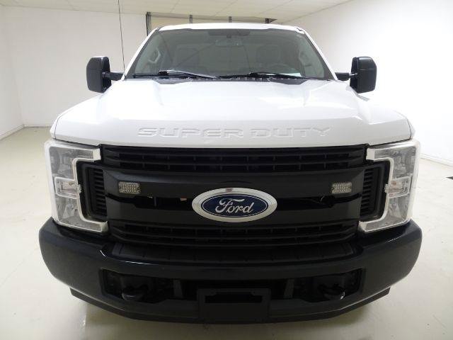 Used 2019 Ford F250 XL RWD image 2