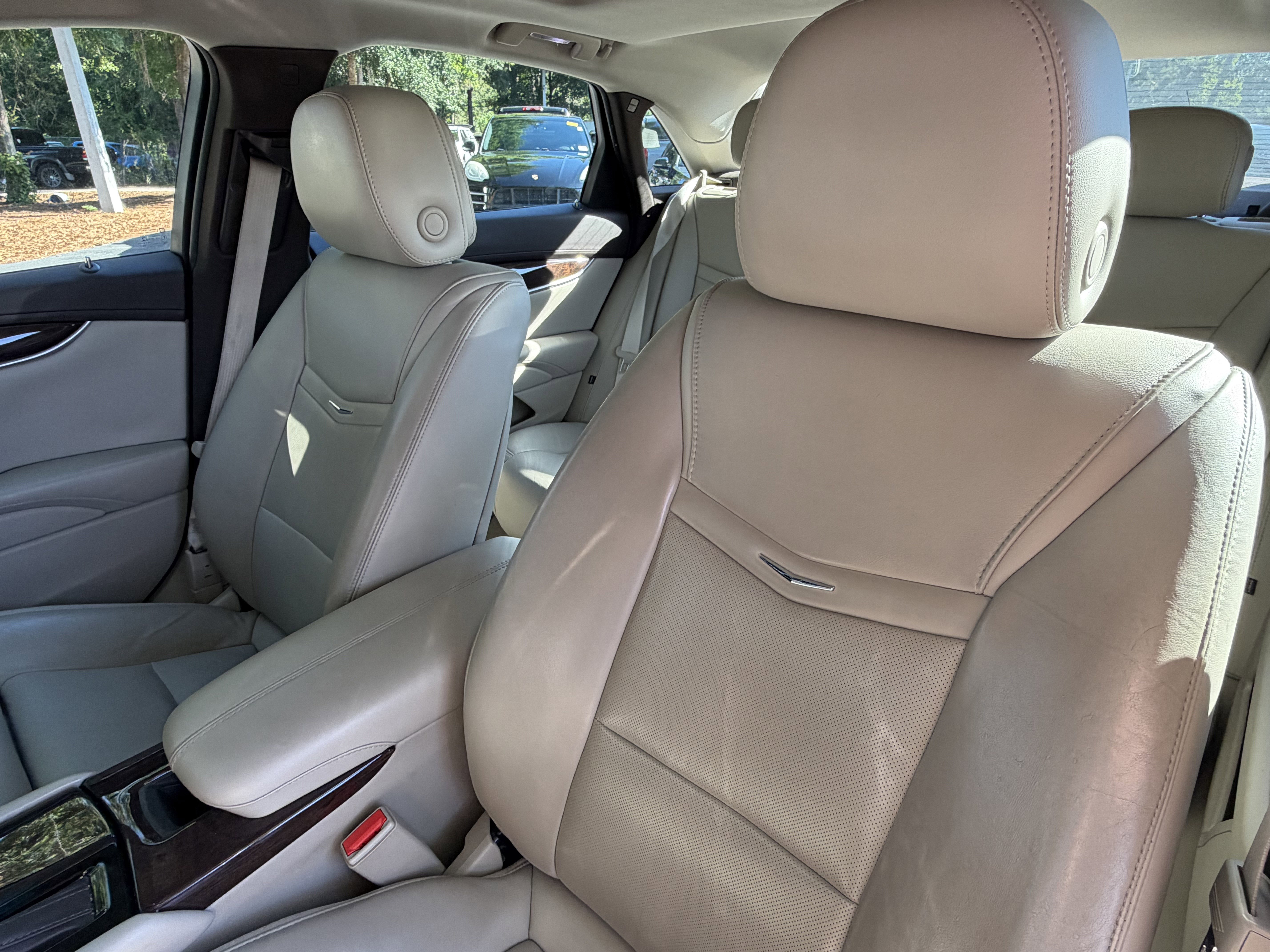 Used 2014 Cadillac XTS Luxury w/ Driver Awareness Package AWD/4WD image 17