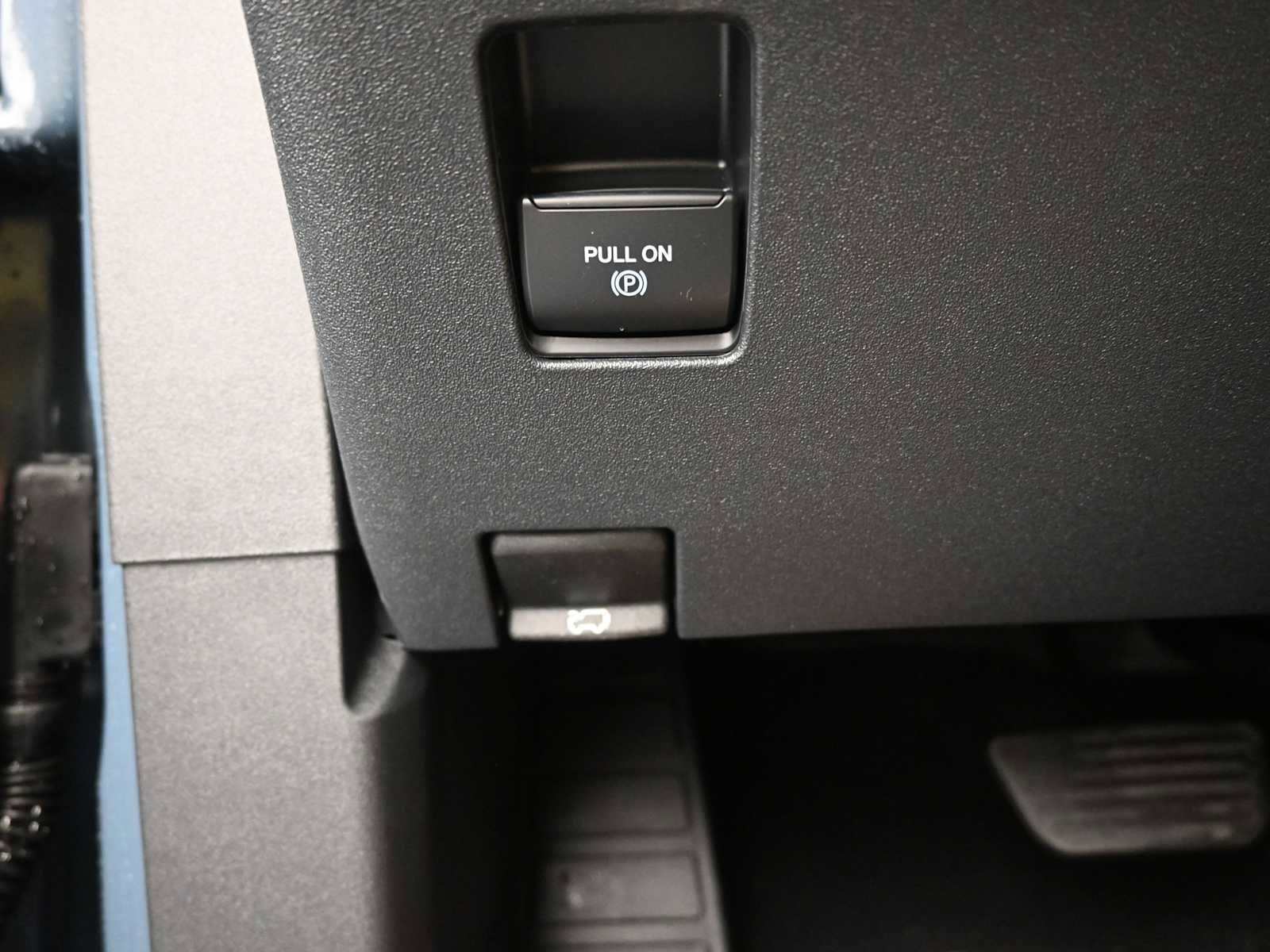 New 2025 Ford Bronco 2-Door image 23