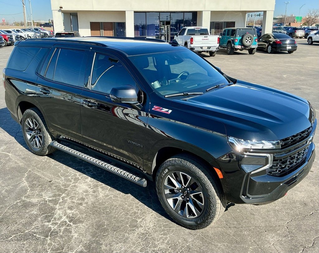 Used 2023 Chevrolet Tahoe Z71 w/ Luxury Package image 4