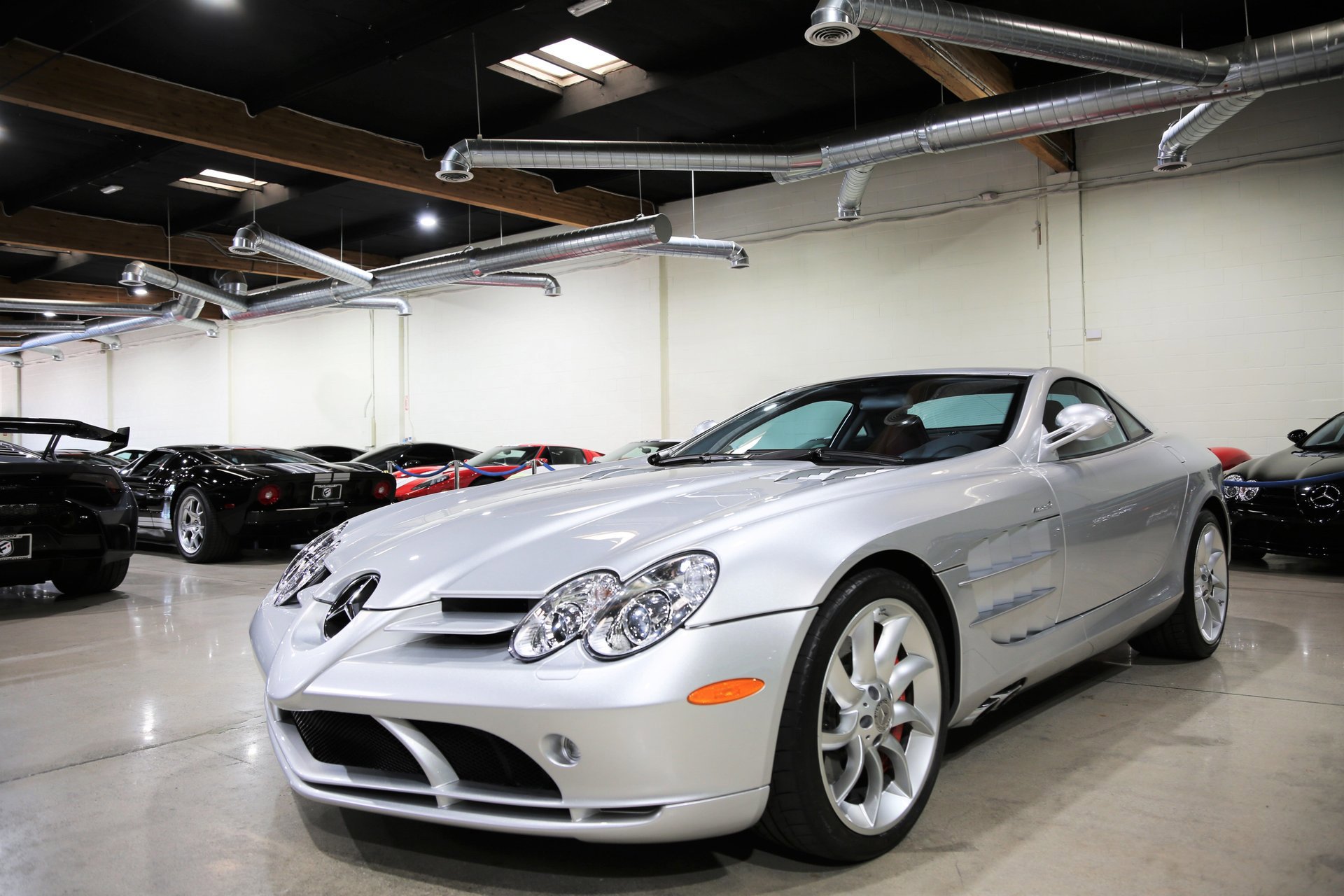 Used 2006 Mercedes-Benz SLR image 12