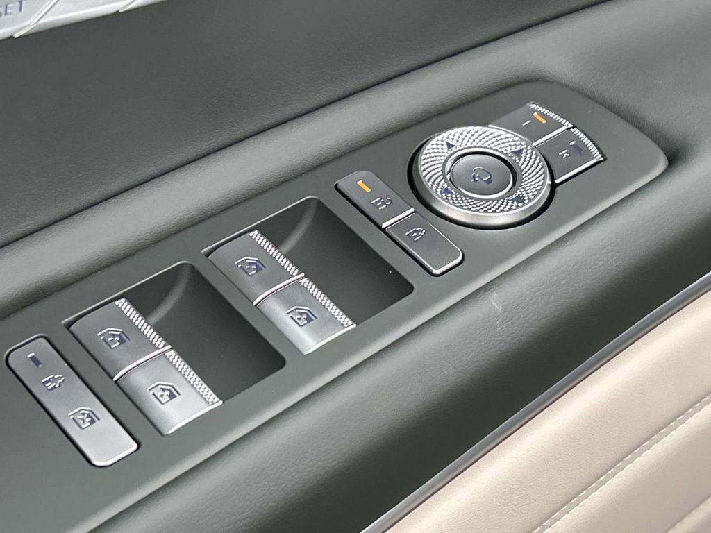 New 2026 Genesis GV80 2.5T Select image 18