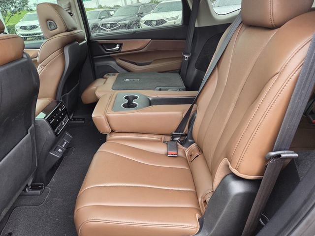 Certified 2023 Acura MDX FWD w/ Technology Package image 20