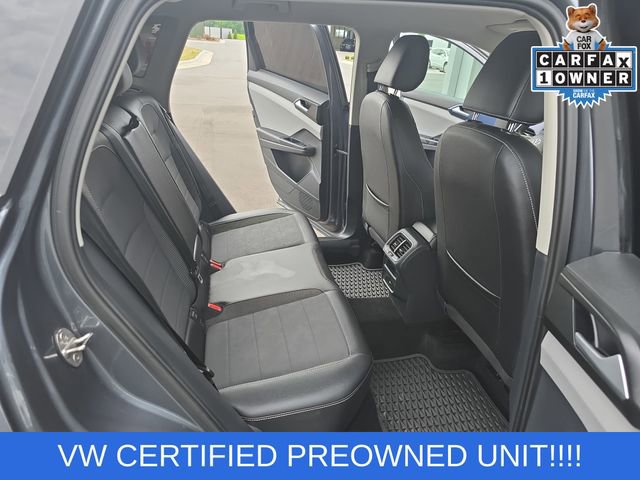 Used 2023 Volkswagen Taos SE w/ Black Wheel Package FWD image 18