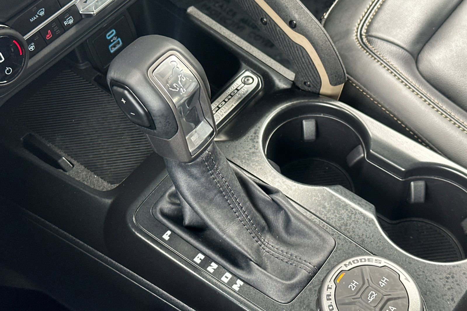 New 2025 Ford Bronco Badlands image 22