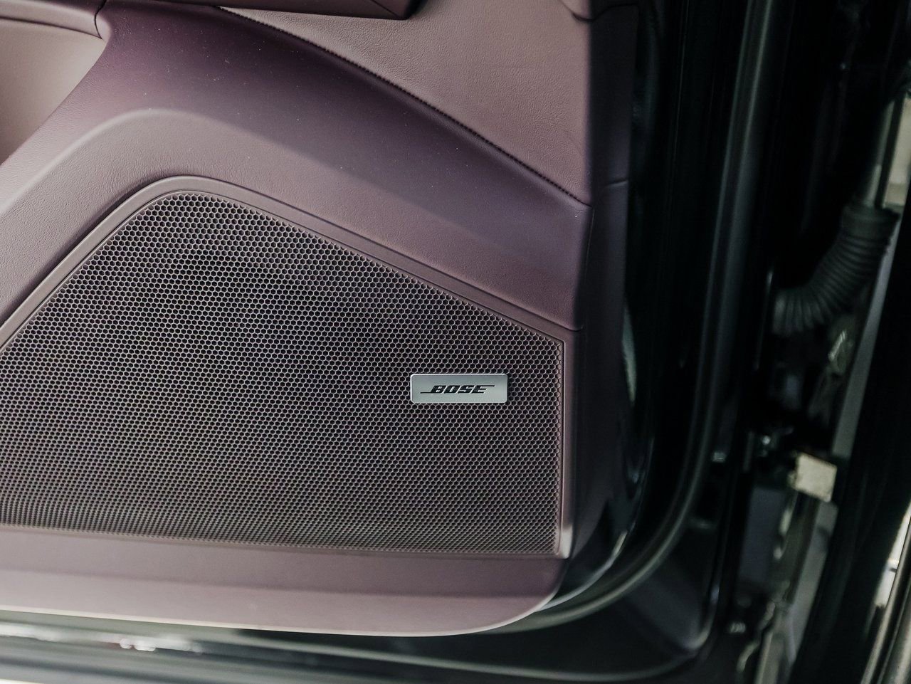 Certified 2025 Porsche Cayenne Coupe image 22