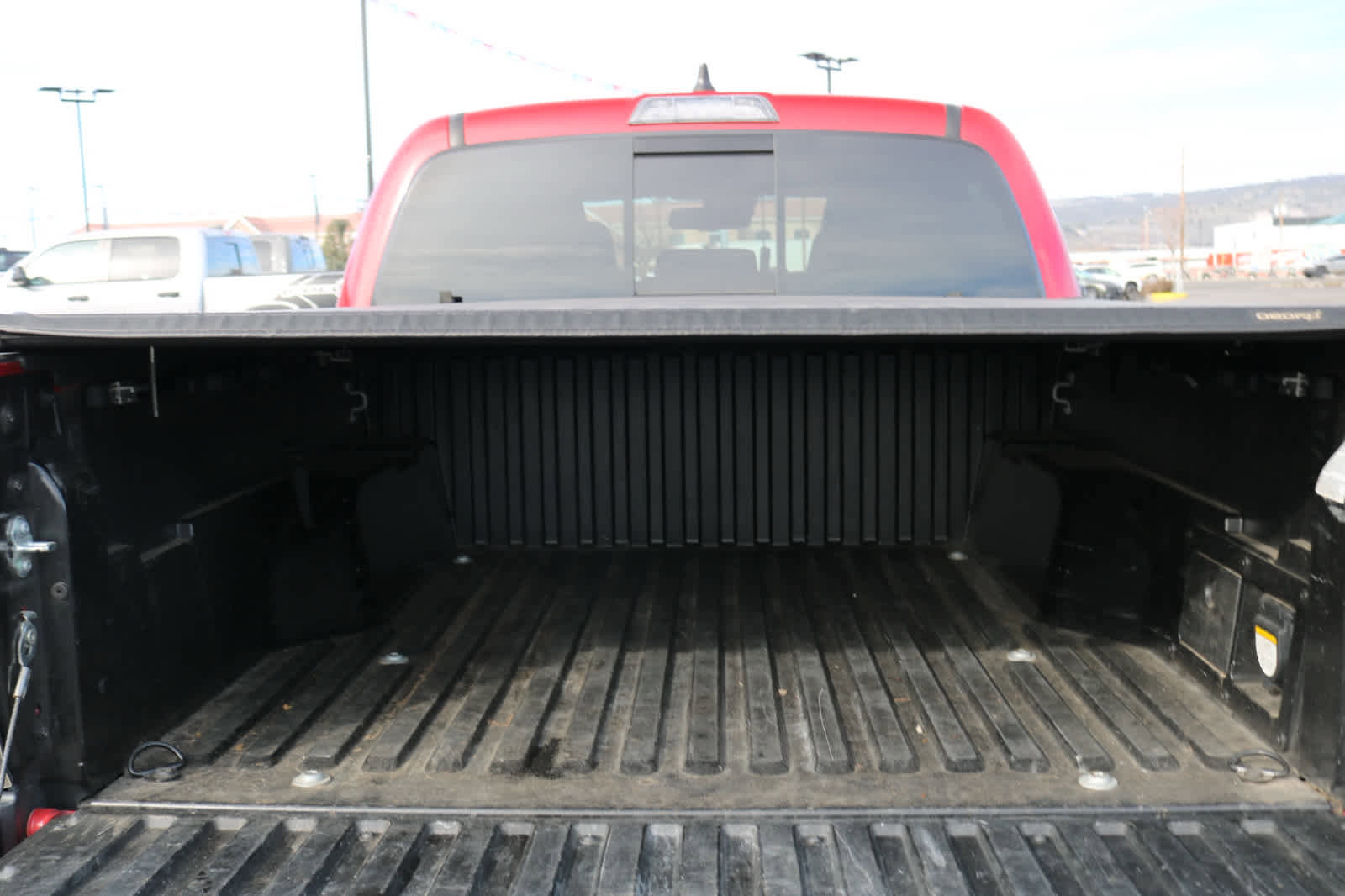 Used 2021 Toyota Tacoma TRD Off-Road image 11