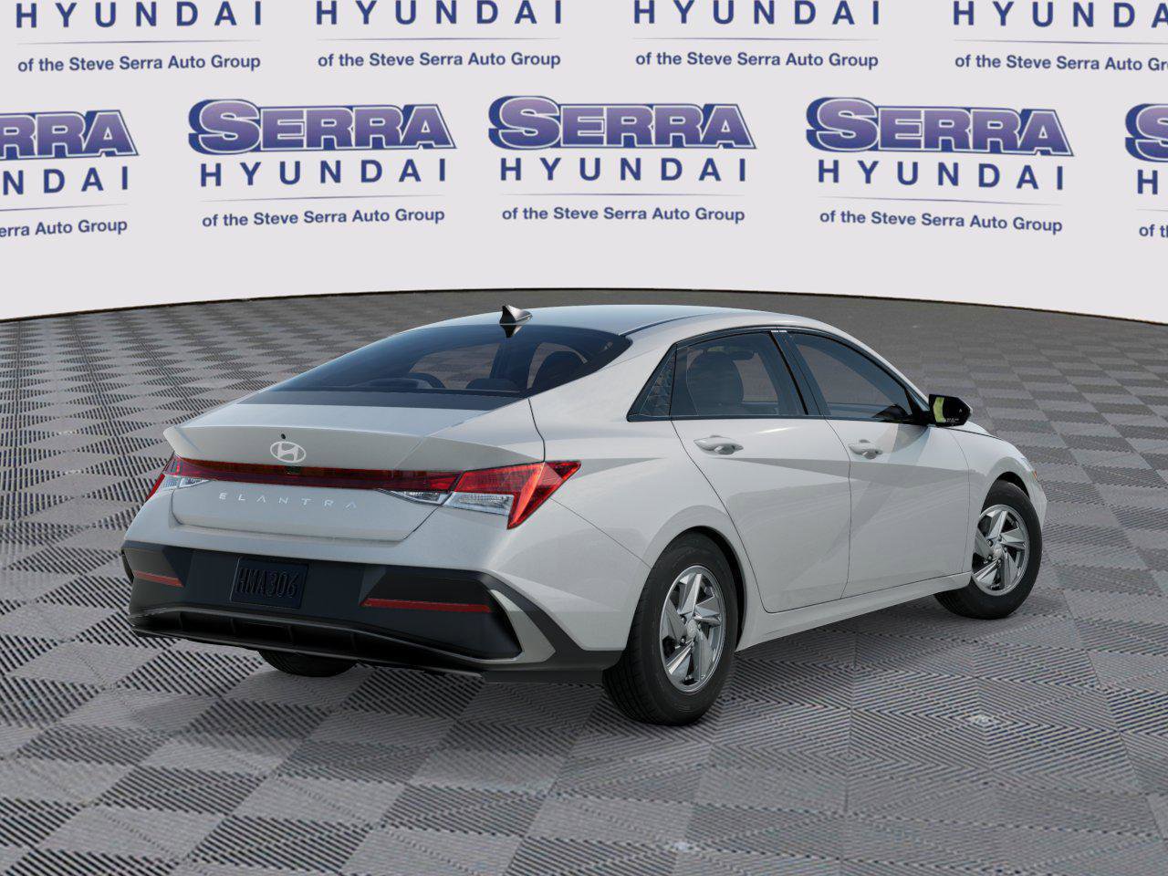 New 2026 Hyundai Elantra SE image 4