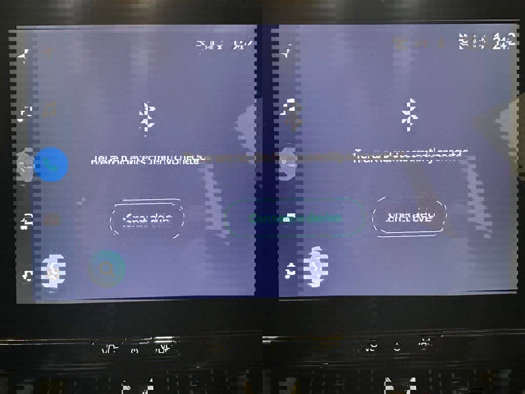 Used 2025 Toyota Corolla XSE image 28