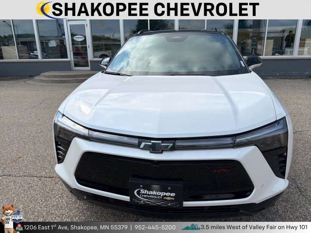 Used 2025 Chevrolet Blazer EV RS w/ Super Cruise Package AWD/4WD image 2