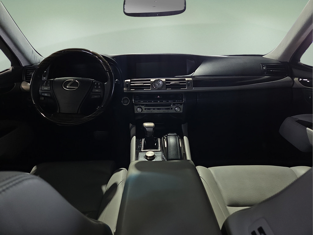 Used 2017 Lexus LS 460 RWD image 16