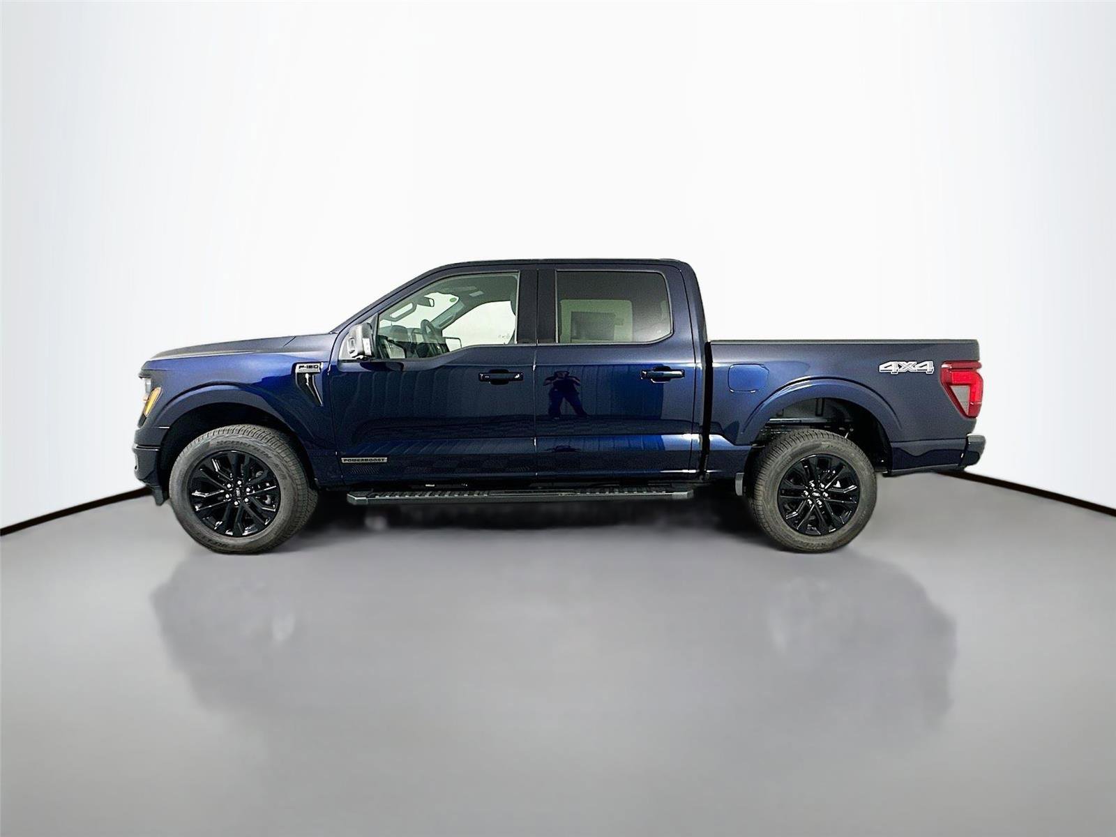 Used 2025 Ford F150 XLT w/ Equipment Group 302A MID AWD/4WD image 4