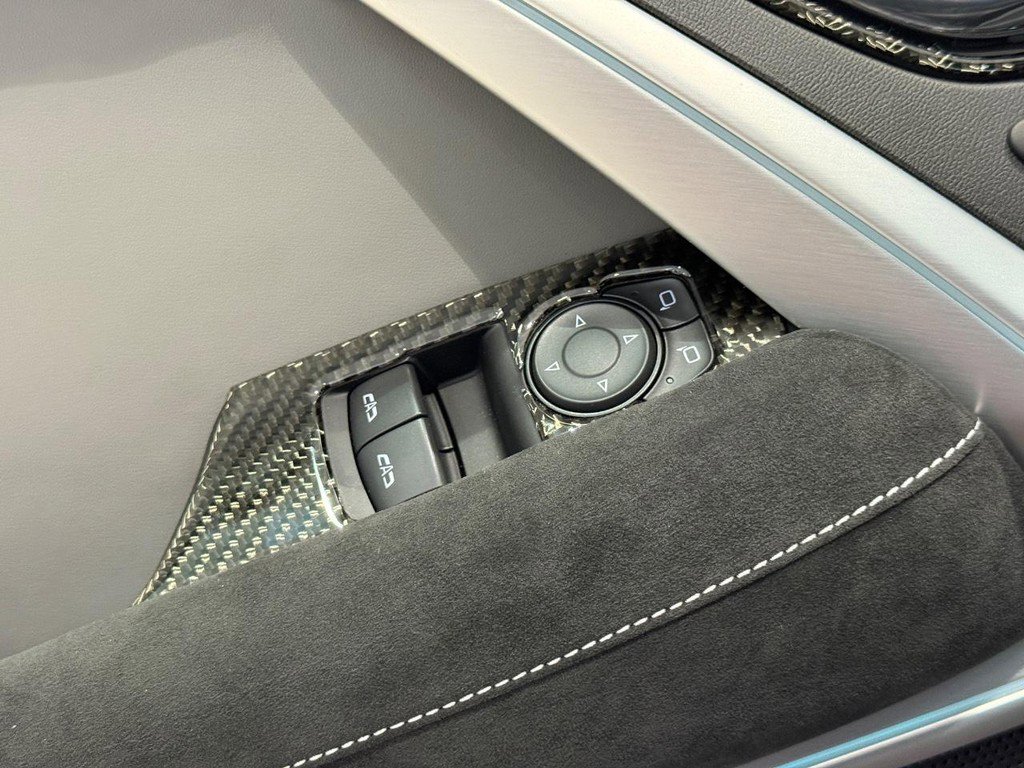 Used 2016 Chevrolet Camaro SS image 26