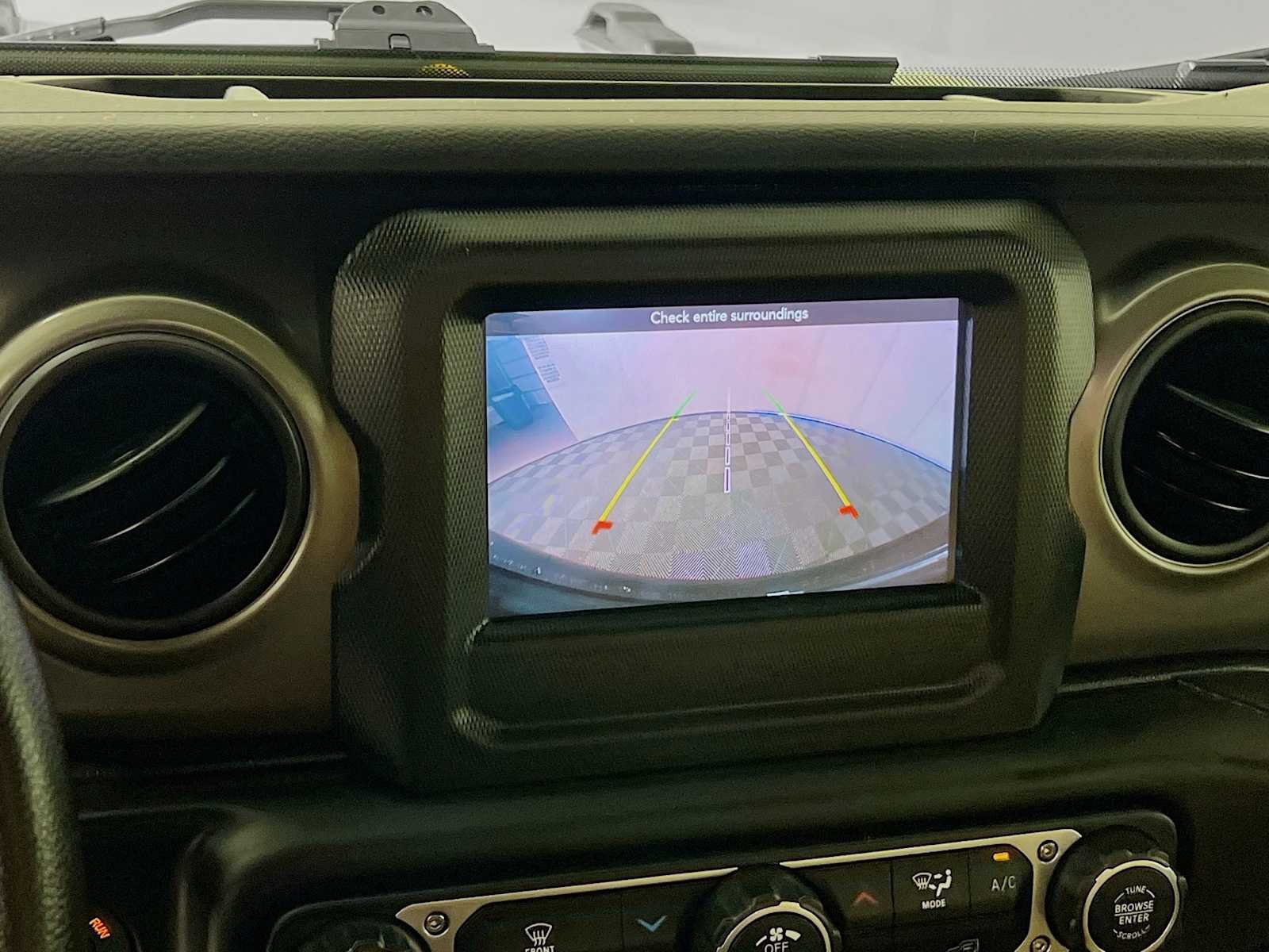 Used 2022 Jeep Wrangler Unlimited Sport AWD/4WD image 13