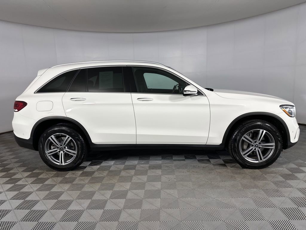 Used 2021 Mercedes-Benz GLC 300 4MATIC image 23