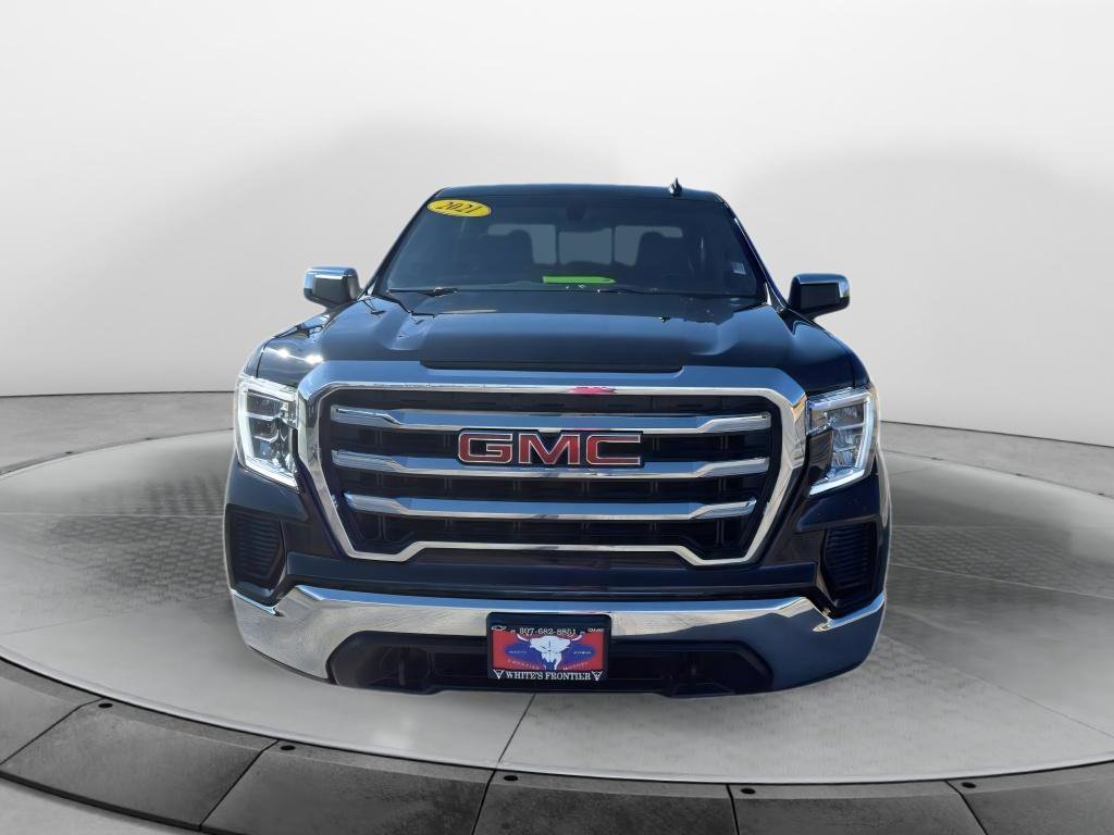 Used 2021 GMC Sierra 1500 SLE image 2