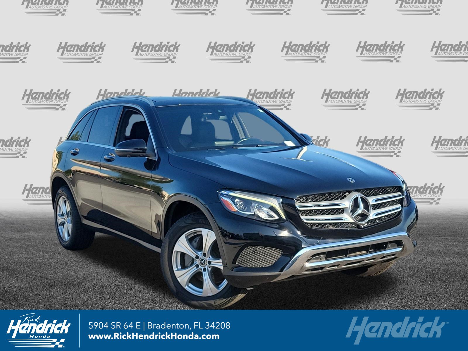 Used 2018 Mercedes-Benz GLC 300 image 1