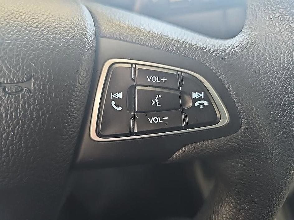 Used 2022 Ford EcoSport S image 18