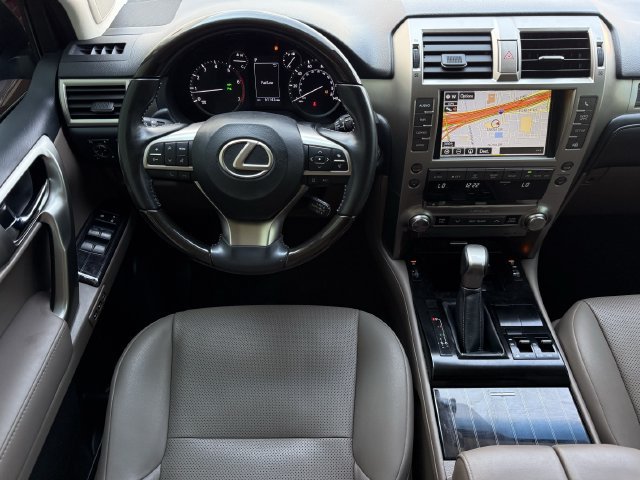 Used 2021 Lexus GX 460 Premium w/ Premium Plus Package AWD/4WD image 12