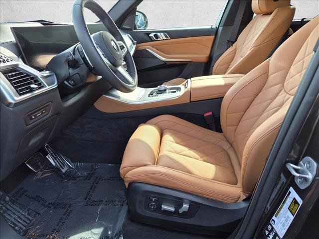 Used 2026 BMW X5 xDrive40i w/ Executive Package AWD/4WD image 16