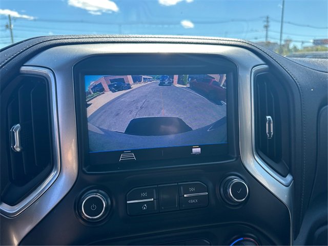 Used 2021 Chevrolet Silverado 1500 LT image 24
