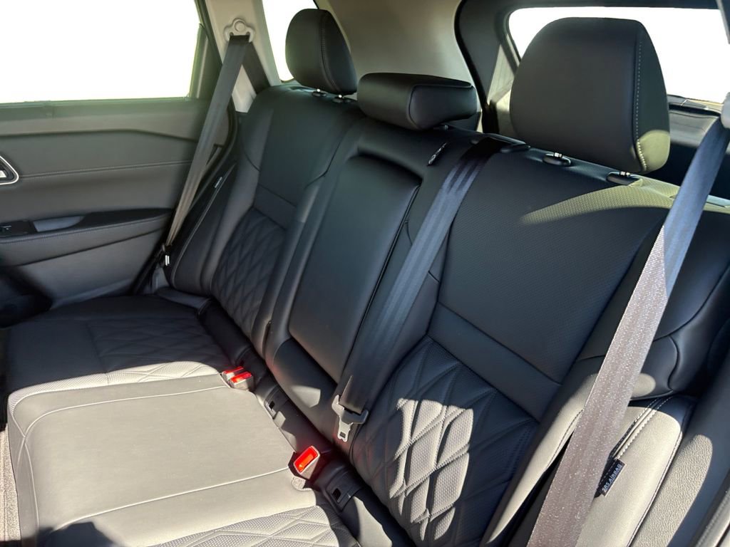 New 2026 Nissan Rogue Platinum w/ Platinum Premium Package image 13