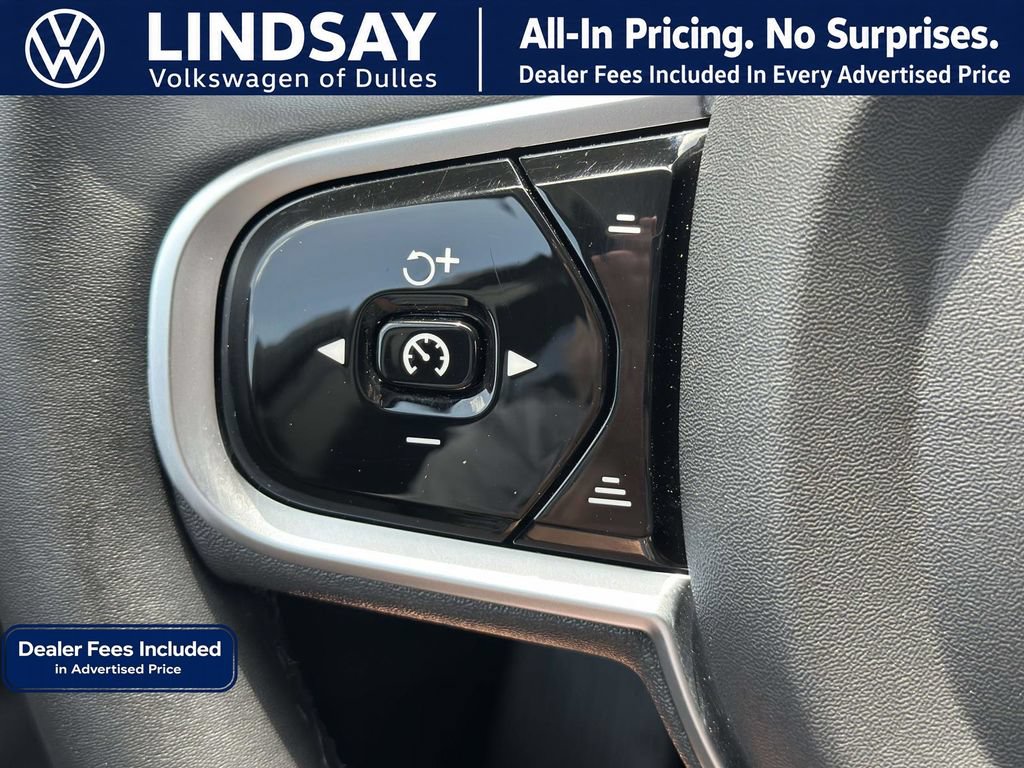 Used 2025 Volvo XC90 B6 Plus AWD/4WD image 22