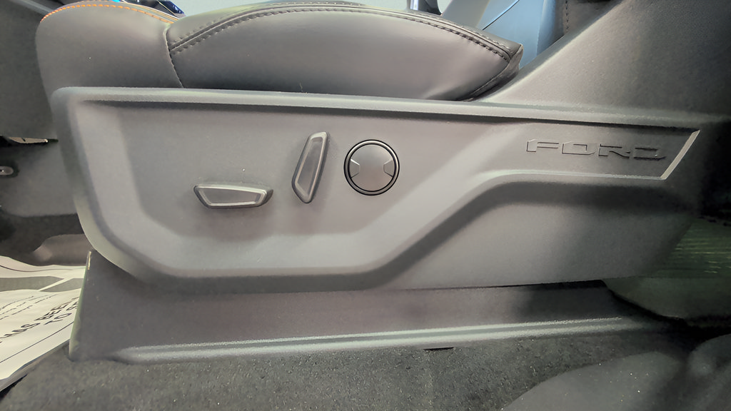 Used 2026 Ford Expedition Tremor AWD/4WD image 27
