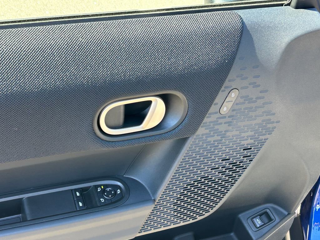 Used 2025 MINI Cooper S image 12