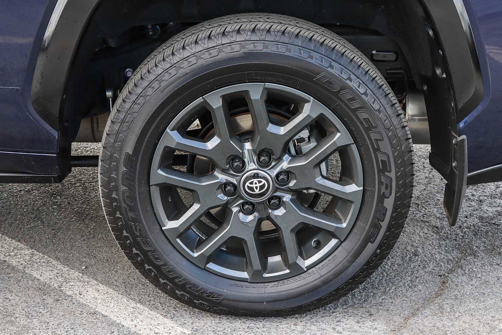 Used 2025 Toyota Sequoia Platinum image 11