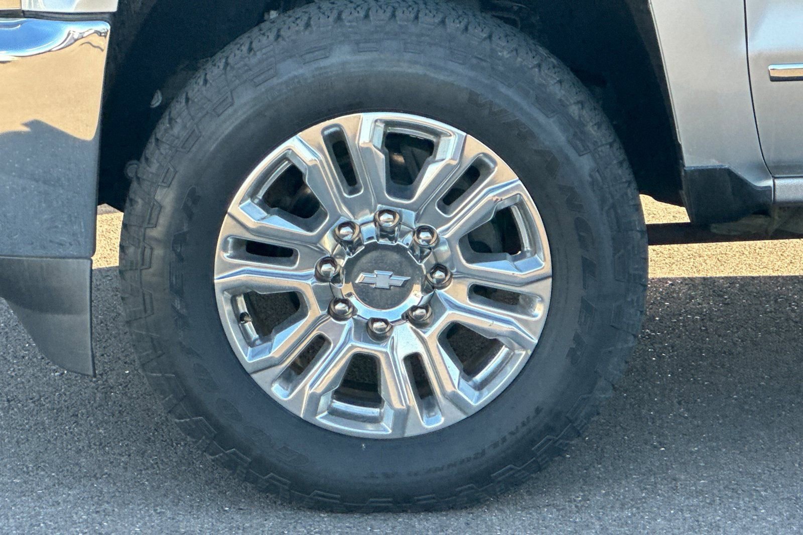 Used 2017 Chevrolet Silverado 3500 LTZ w/ Duramax Plus Package image 24