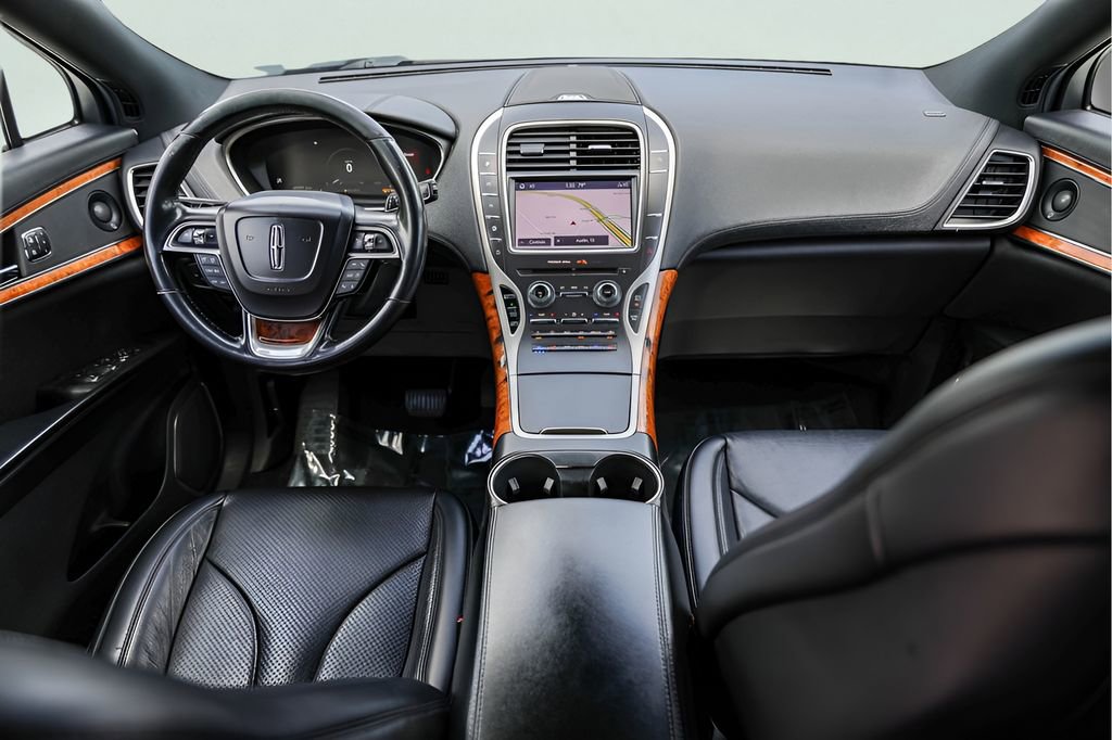 Used 2020 Lincoln Nautilus Reserve FWD image 26
