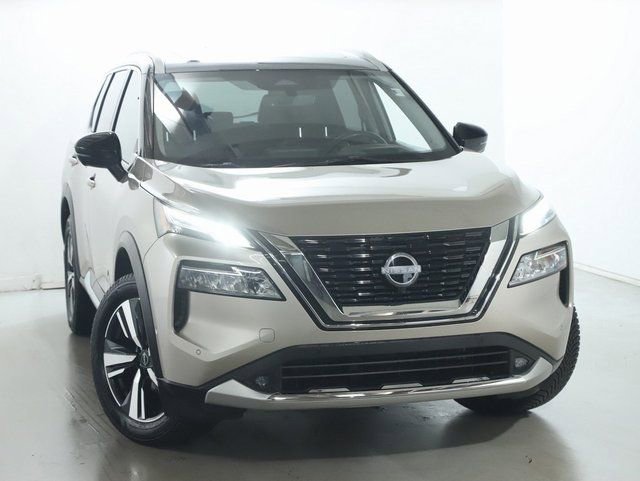 Used 2022 Nissan Rogue Platinum w/ Head-Up Display Package image 2