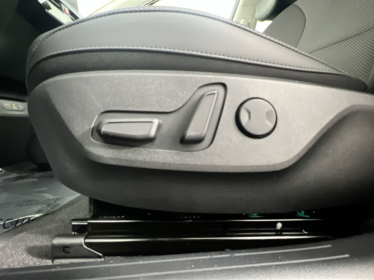 New 2026 Kia EV6 Light RWD image 15