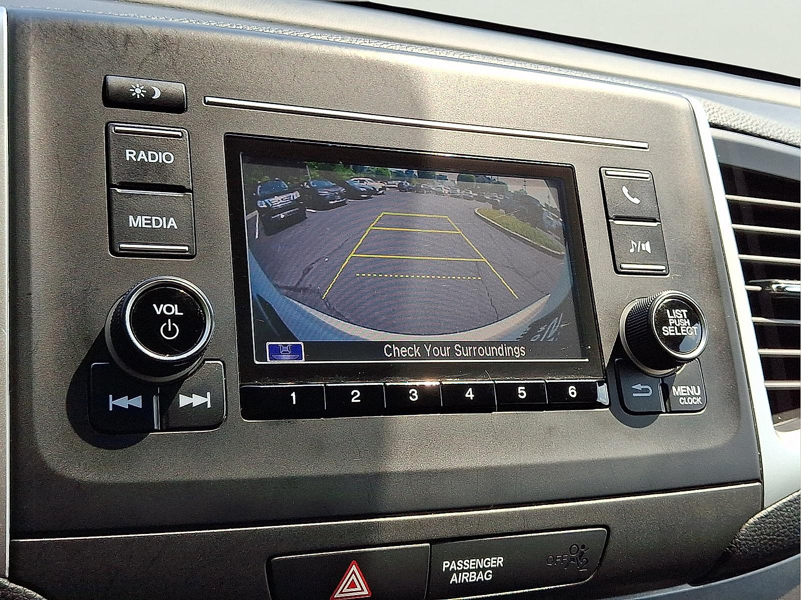 Used 2017 Honda Pilot LX image 15