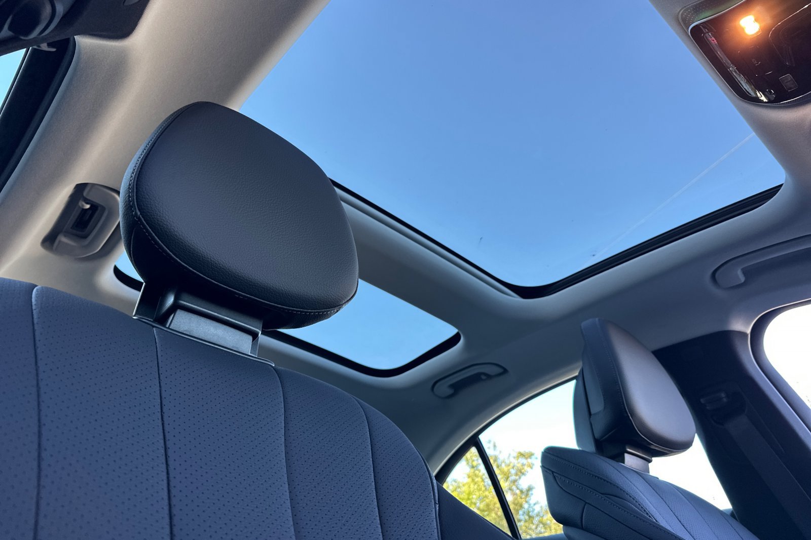 New 2026 Mercedes-Benz E 450 4MATIC Sedan image 16