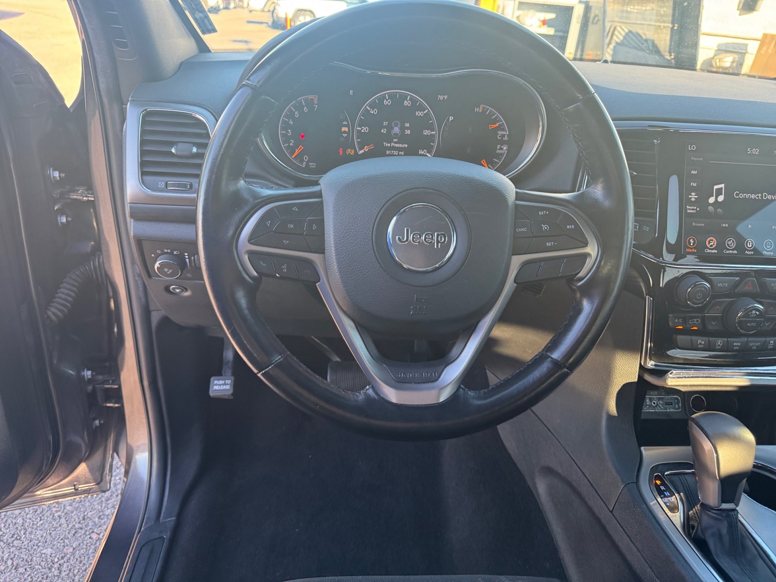 Used 2021 Jeep Grand Cherokee Laredo X AWD/4WD image 15