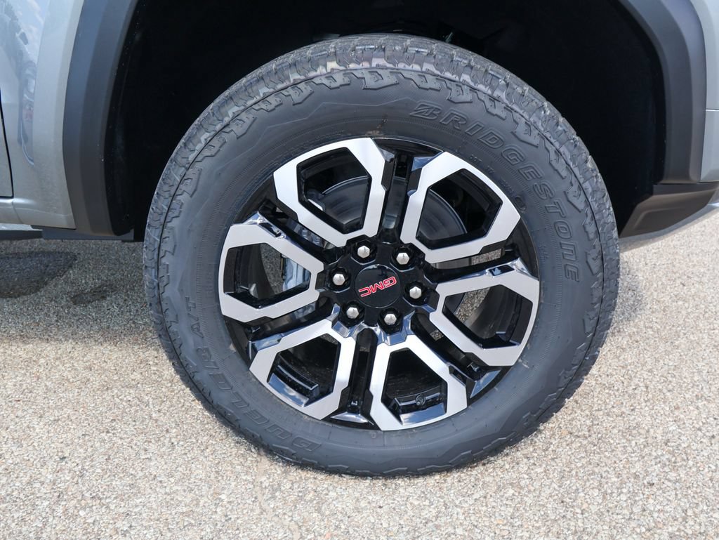 New 2026 GMC Canyon AT4 w/ Technology Plus Package AWD/4WD image 31