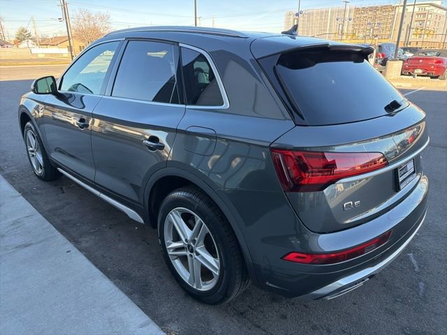 Used 2022 Audi Q5 e Premium w/ Convenience Package image 5