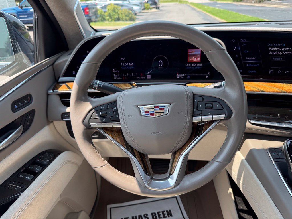 Certified 2023 Cadillac Escalade Premium Luxury Platinum w/ Heavy-Duty Trailer Package AWD/4WD image 20