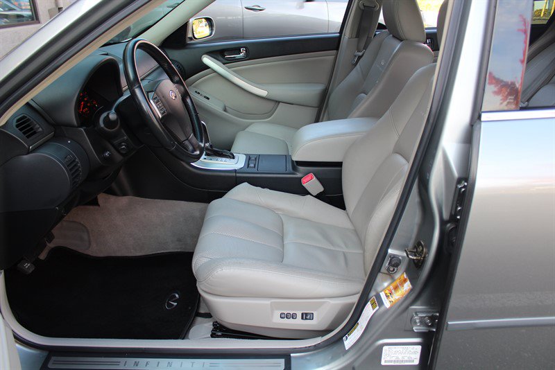 Used 2006 INFINITI G35 Sedan w/ (P03) Premium Pkg C RWD image 19