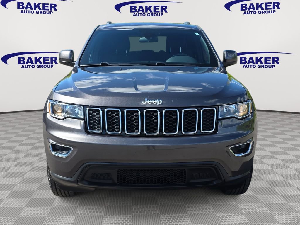Used 2019 Jeep Grand Cherokee Laredo AWD/4WD image 8