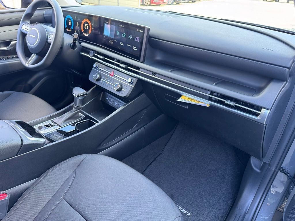 New 2026 Hyundai Tucson SE image 14