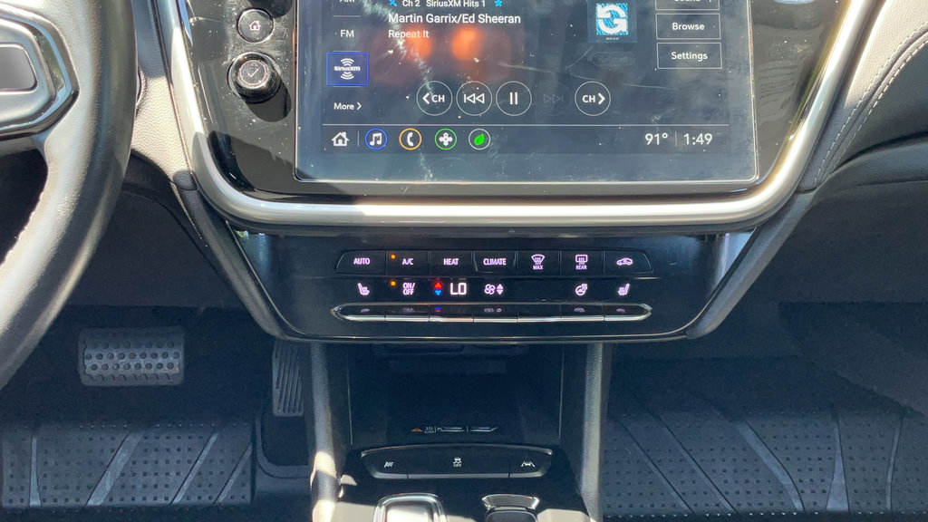 Certified 2023 Chevrolet Bolt EUV LT w/ Comfort Package FWD image 21