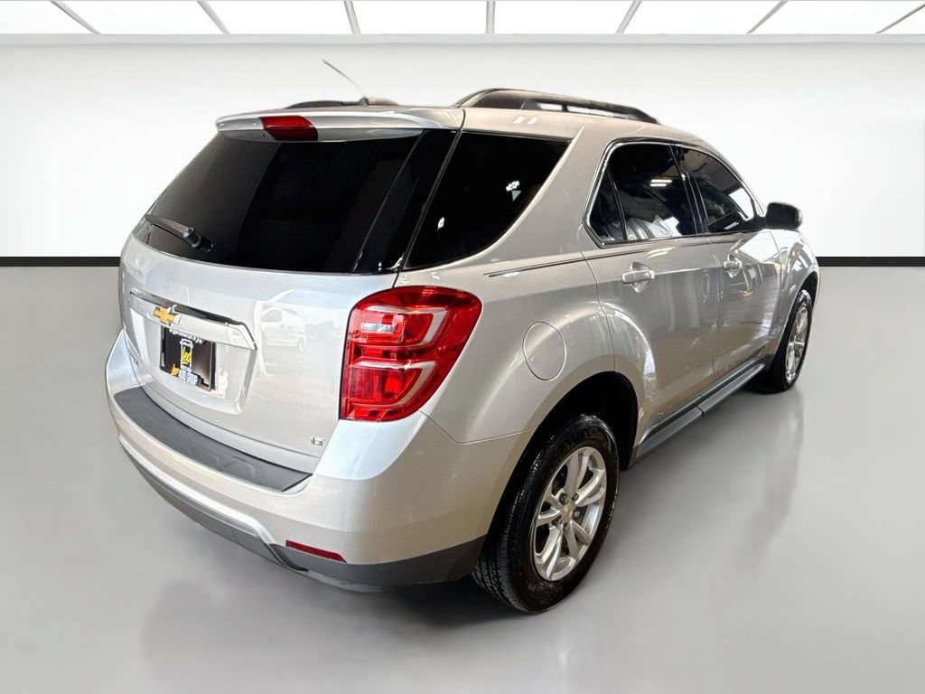 Used 2017 Chevrolet Equinox LT w/ Convenience Package FWD image 5