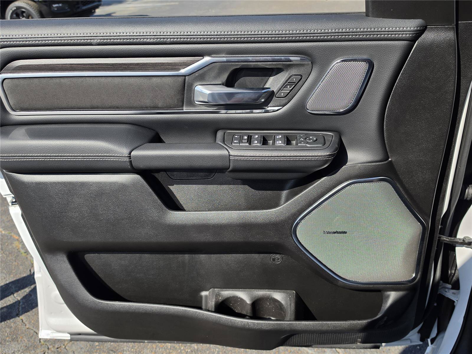 New 2026 RAM 1500 Laramie w/ Night Edition AWD/4WD image 23