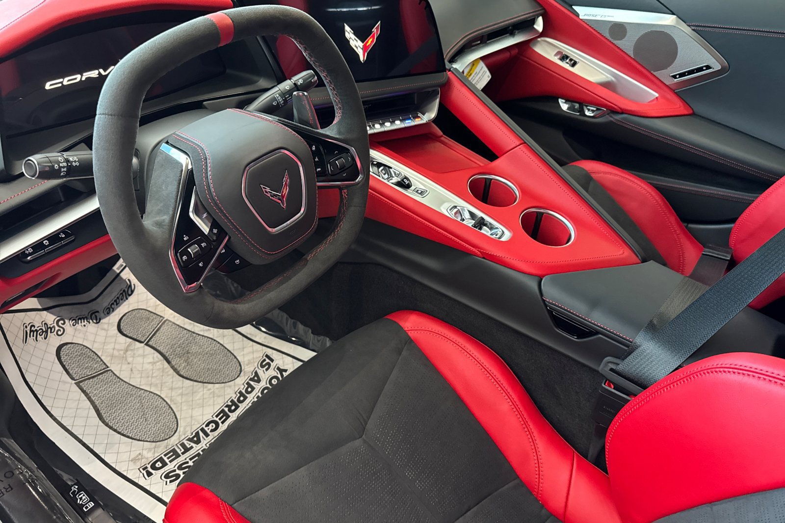 New 2027 Chevrolet Corvette Grand Sport w/ Z52 Sport Performance Package RWD image 8