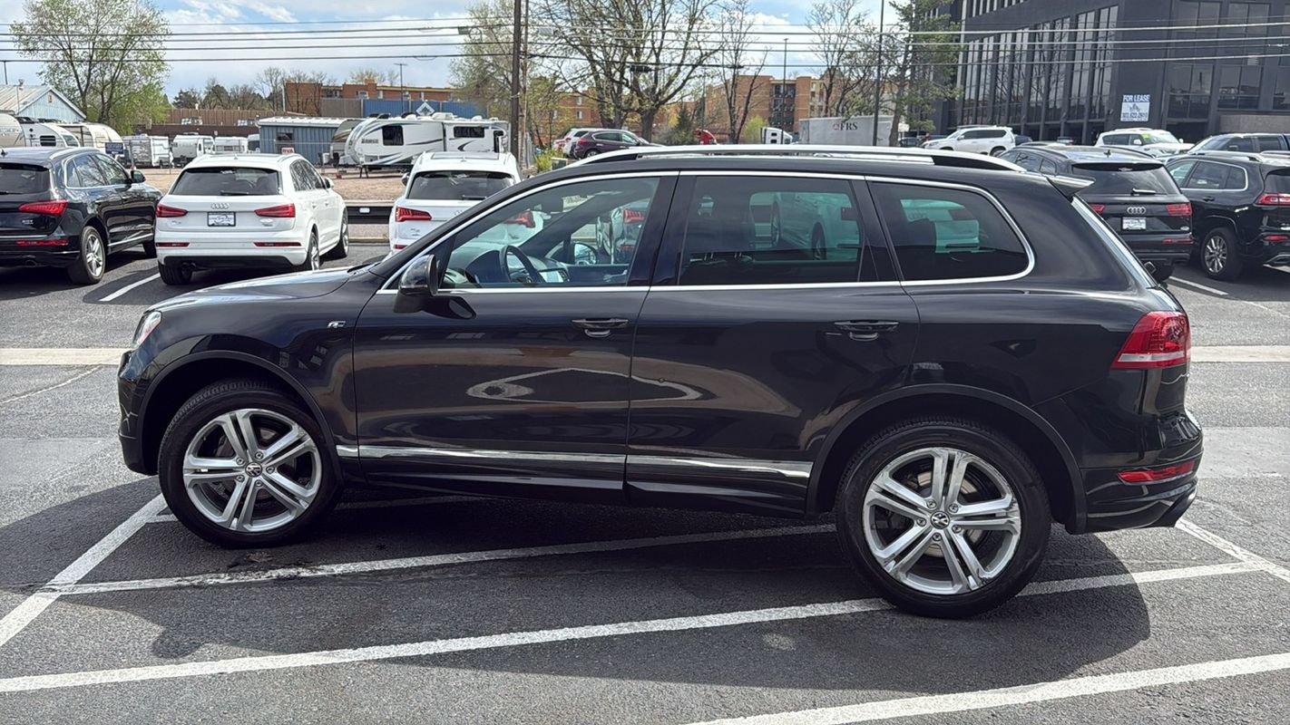 Used 2014 Volkswagen Touareg VR6 AWD/4WD image 6